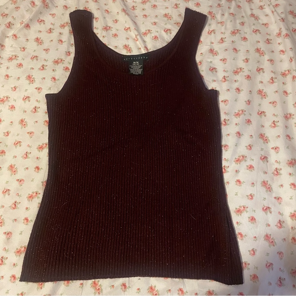 burgandy sparkly top